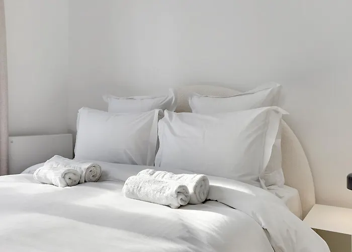 Spacious And Comfortable In Bastille アパート *